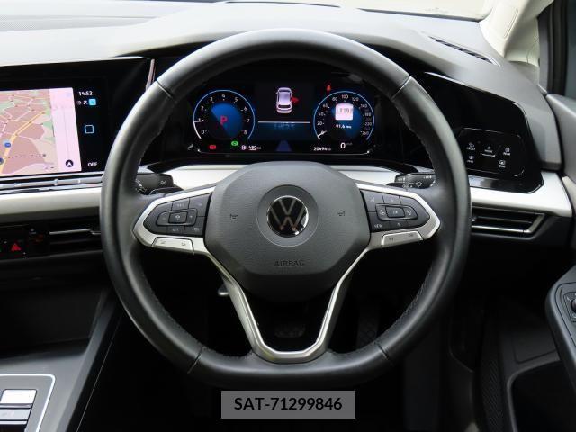VolksWagen GOLF 2021-08 290318-12