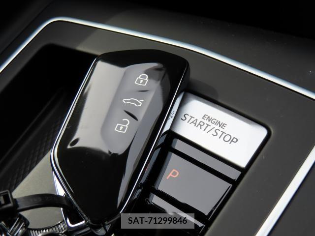 VolksWagen GOLF 2021-08 290318-17