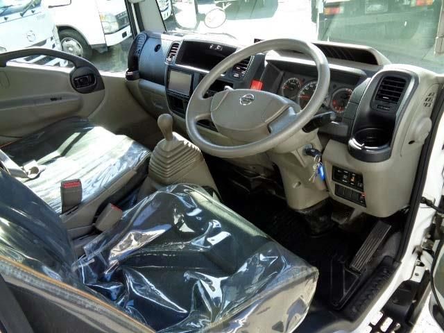 Nissan ATLAS 2014-09 13594-2