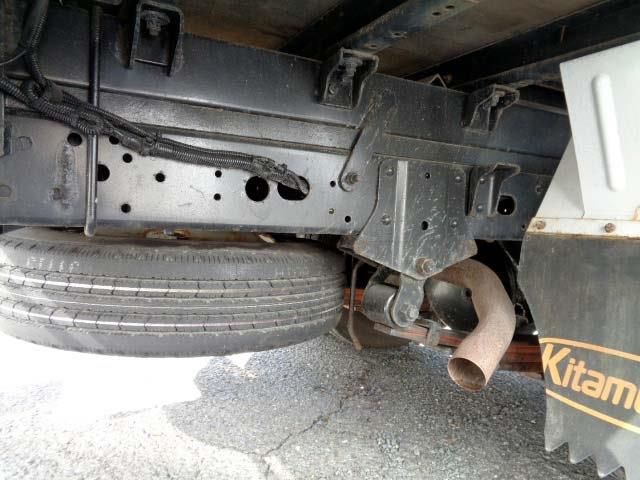 Nissan ATLAS 2014-09 13594-21