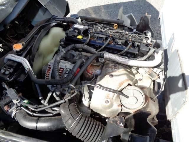Nissan ATLAS 2014-09 13594-3