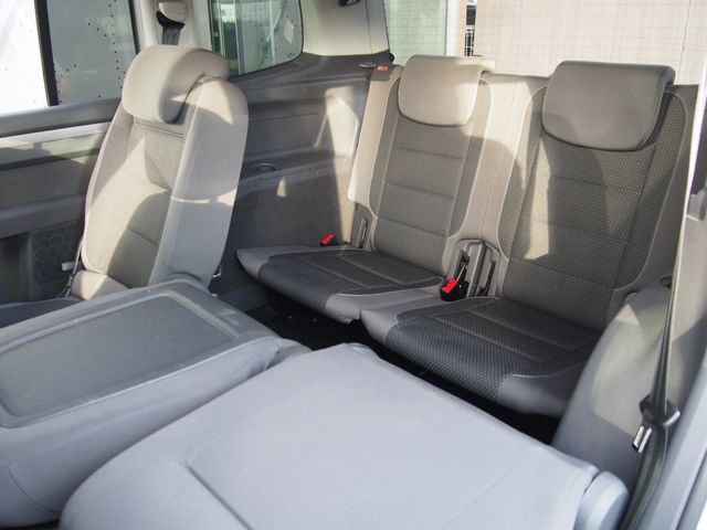 VolksWagen GOLF TOURAN 2013-08 1678-8