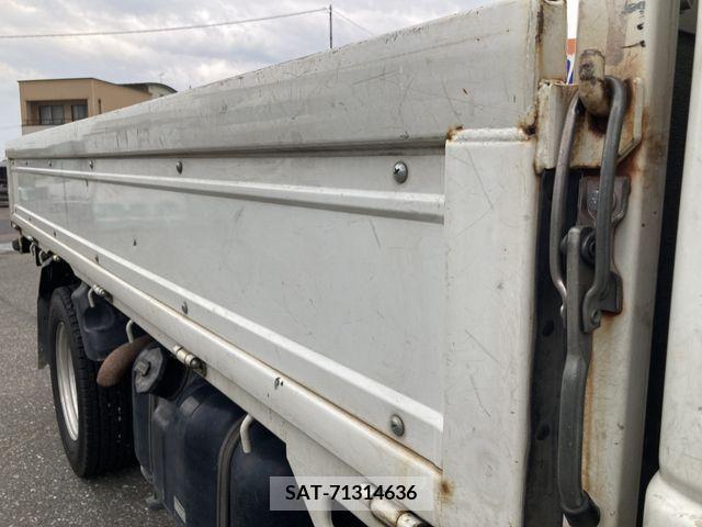 Mazda TITAN 2014-07 369613-9