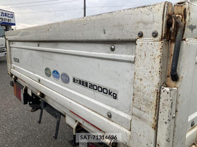 Mazda TITAN 2014-07 369613-11