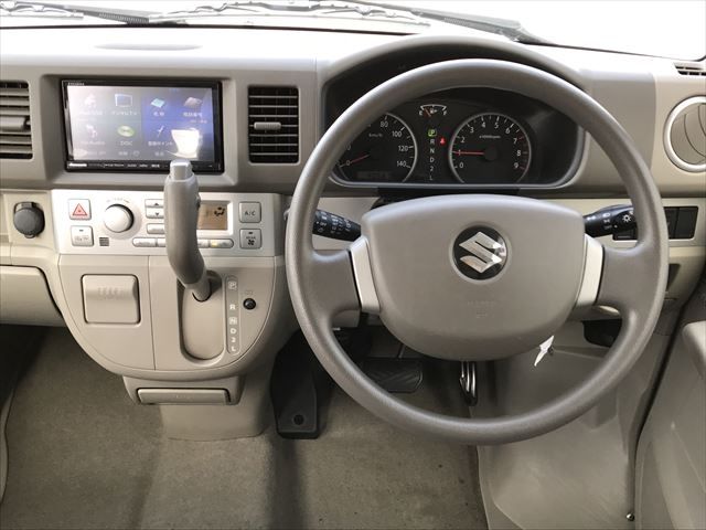 Suzuki EVERY WAGON 2010-04 22070-1