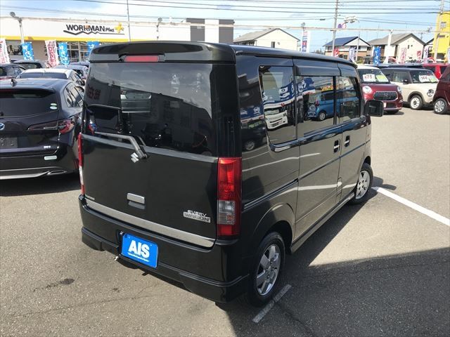 Suzuki EVERY WAGON 2010-04 22070-2