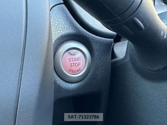 Nissan NOTE 2017-05 279934-14