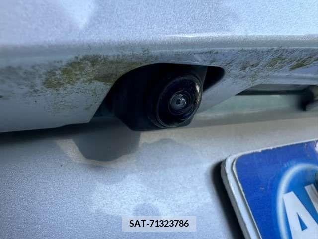 Nissan NOTE 2017-05 279934-6