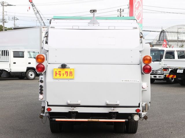 Isuzu ELF TRUCK 2015-01 193395-4