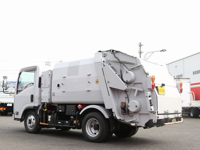 Isuzu ELF TRUCK 2015-01 193395-5