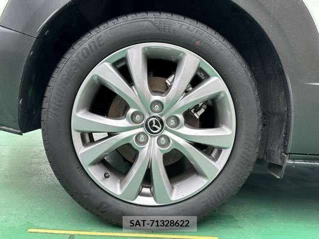 Mazda CX-30 2022-01 295540-3