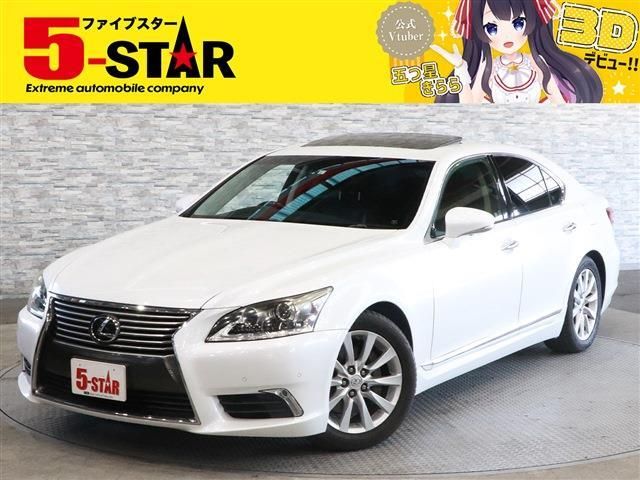 Lexus LS 2013-02 895-0