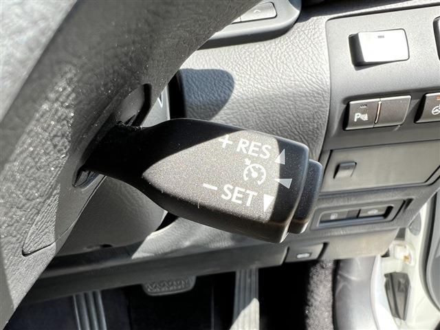 Lexus LS 2013-02 895-11