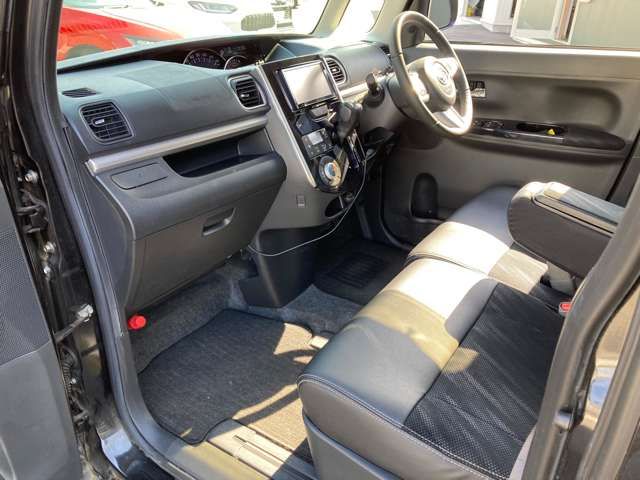 Daihatsu TANTO CUSTOM 2017-10 12707-14