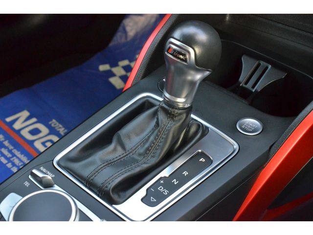 Audi Q2 2018-03 2248-12