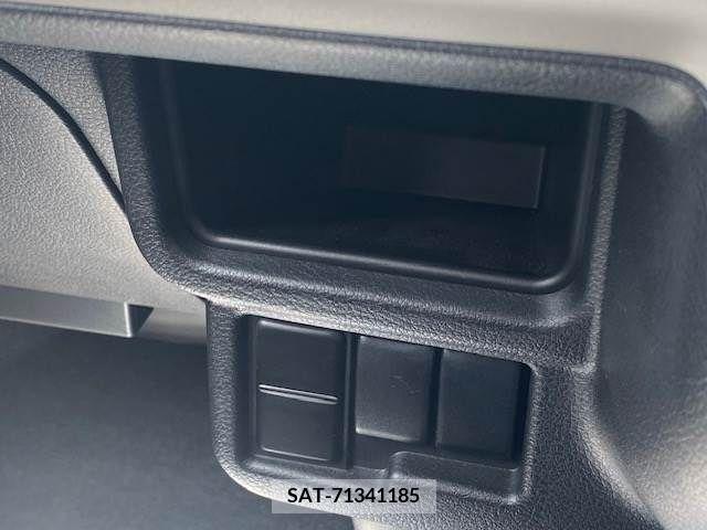 Suzuki WAGON R 2022-05 329635-20