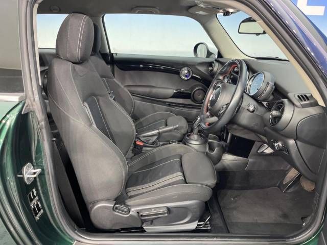 Bmw MINI 2018-11 28225-9