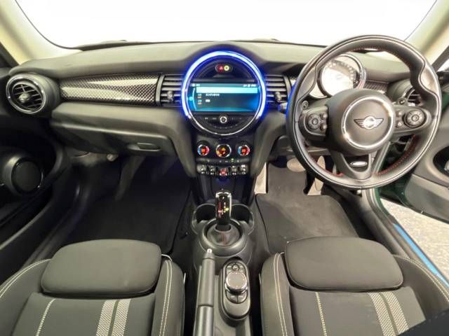 Bmw MINI 2018-11 28225-1