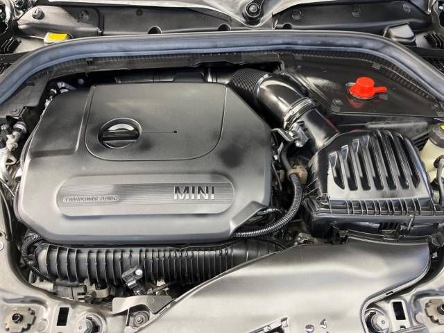 Bmw MINI 2018-11 28225-17
