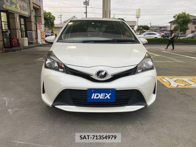 Toyota VITZ 2015-08 374554-3