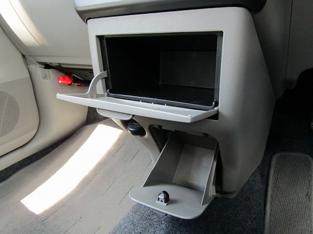 Toyota PIXIS SPACE 2012-07 4090-16