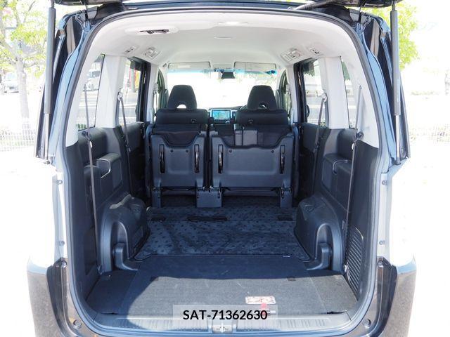 Honda e 2014-11 382183-25