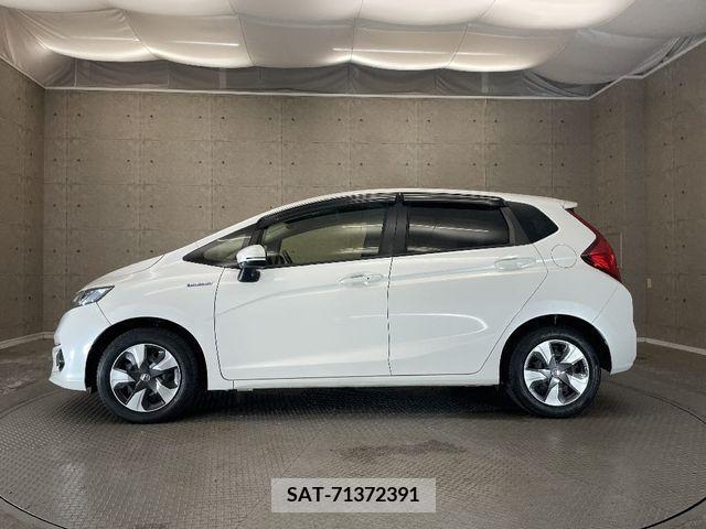 Honda FIT HYBRID 2018-09 304021-7