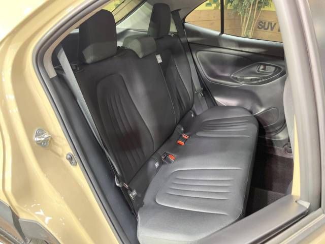 Toyota YARIS CROSS 2023-03 193339-11