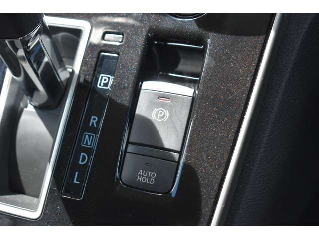 Nissan SERENA 2019-11 5302-6