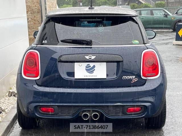 Bmw MINI 2016-10 319819-16