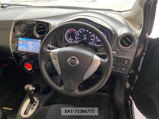 Nissan NOTE 2015-07 338281-9