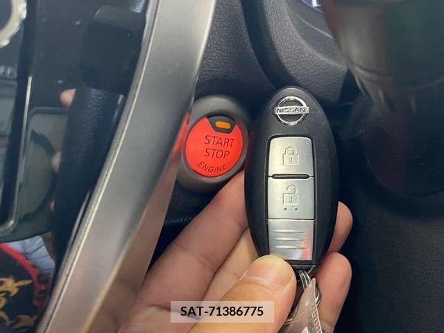 Nissan NOTE 2015-07 338281-17