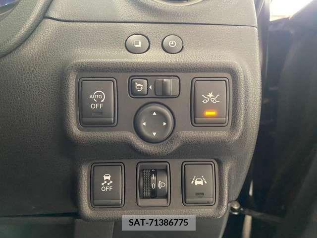 Nissan NOTE 2015-07 338281-16