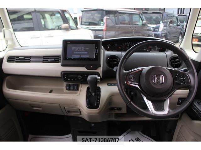 Honda N BOX 2019-07 211665-14