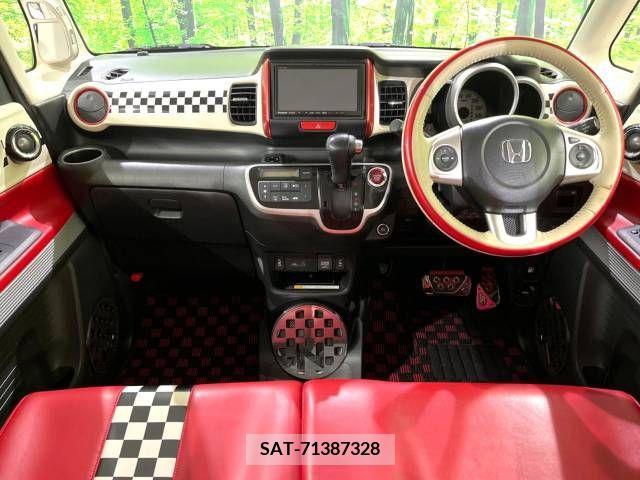 Honda N BOX SLASH 2016-02 328439-1