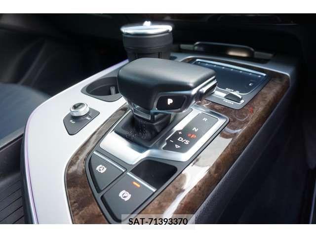 Audi Q7 2017-04 395780-19