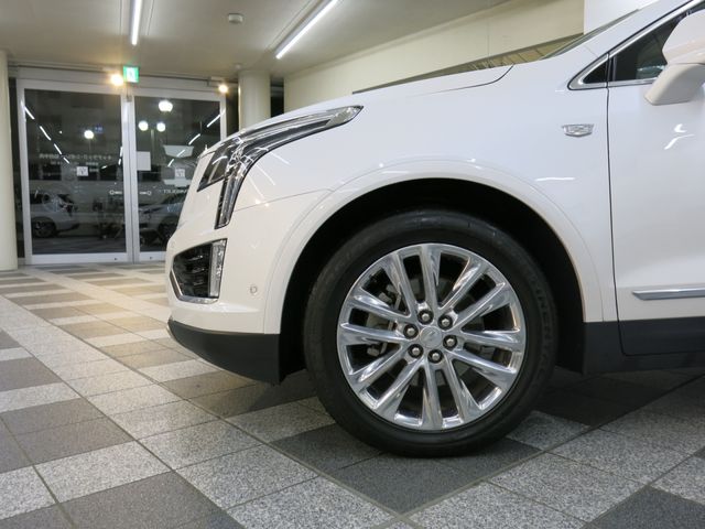 Cadillac XT5 2018-06 185093-7
