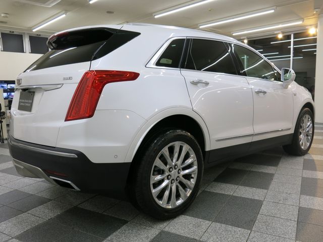 Cadillac XT5 2018-06 185093-15