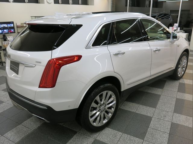 Cadillac XT5 2018-06 185093-14