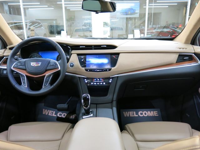 Cadillac XT5 2018-06 185093-18