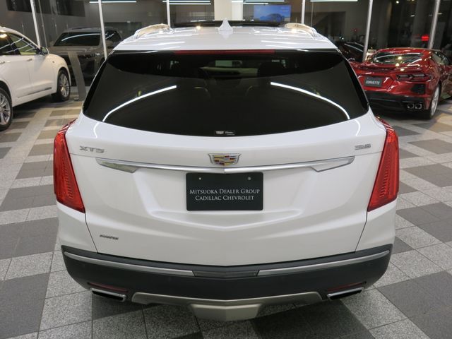 Cadillac XT5 2018-06 185093-9