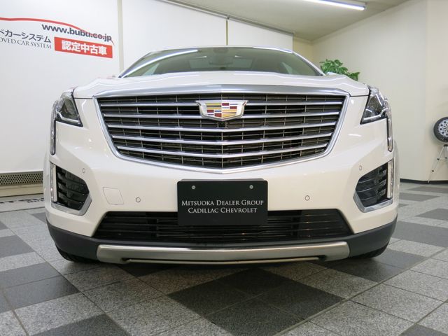 Cadillac XT5 2018-06 185093-2