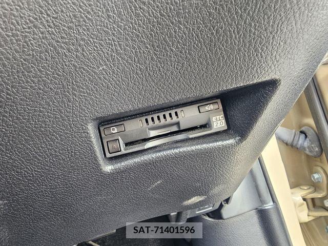 Toyota SIENTA 2019-99 299047-10