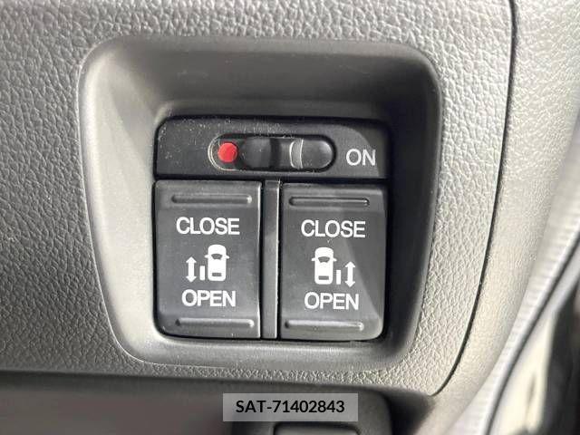 Honda N BOX CUSTOM 2014-12 253849-6