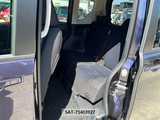 Nissan ROOX 2022-07 217212-3