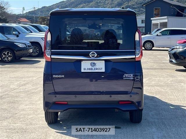 Nissan ROOX 2022-07 217212-9