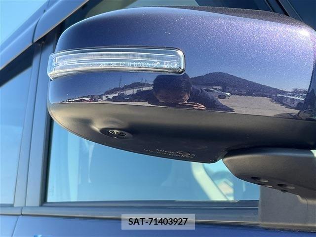 Nissan ROOX 2022-07 217212-15