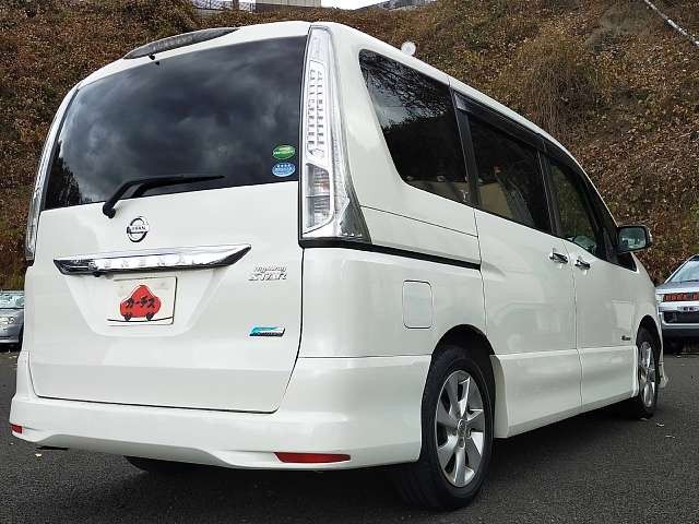 Nissan SERENA 2013-01 188239-2