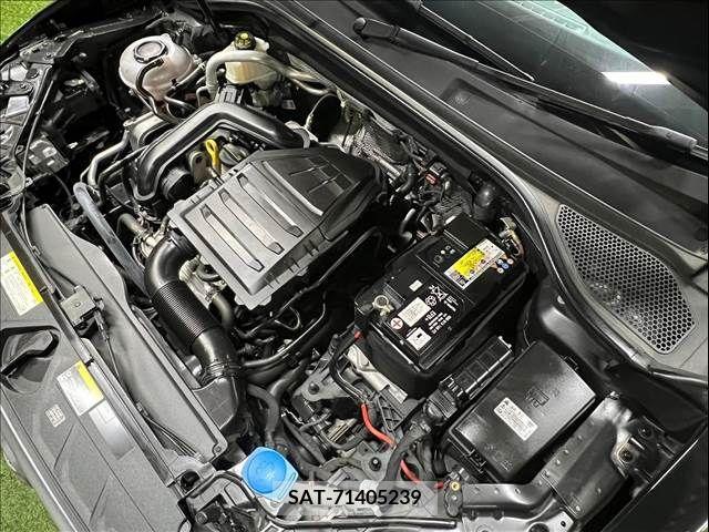 Audi Q2 2019-02 224900-11