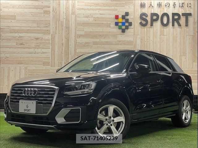 Audi Q2 2019-02 224900-0